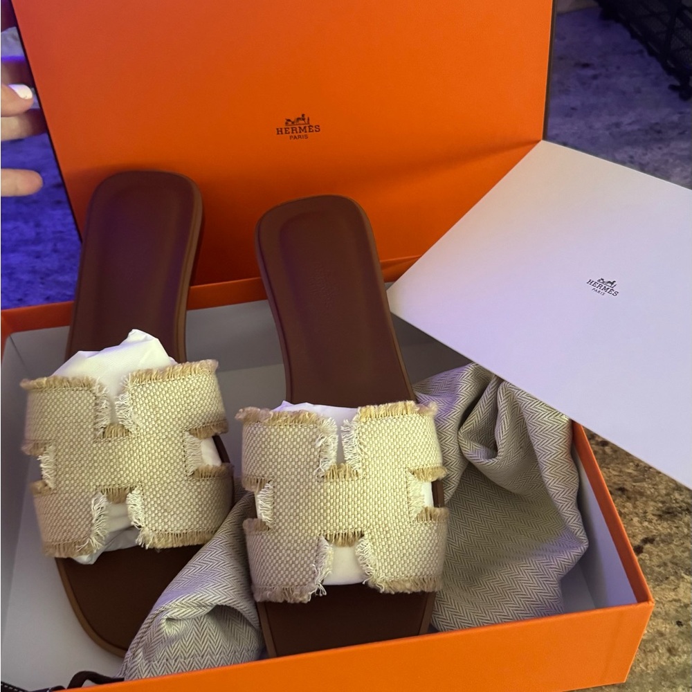 Hermes Oran Sandals